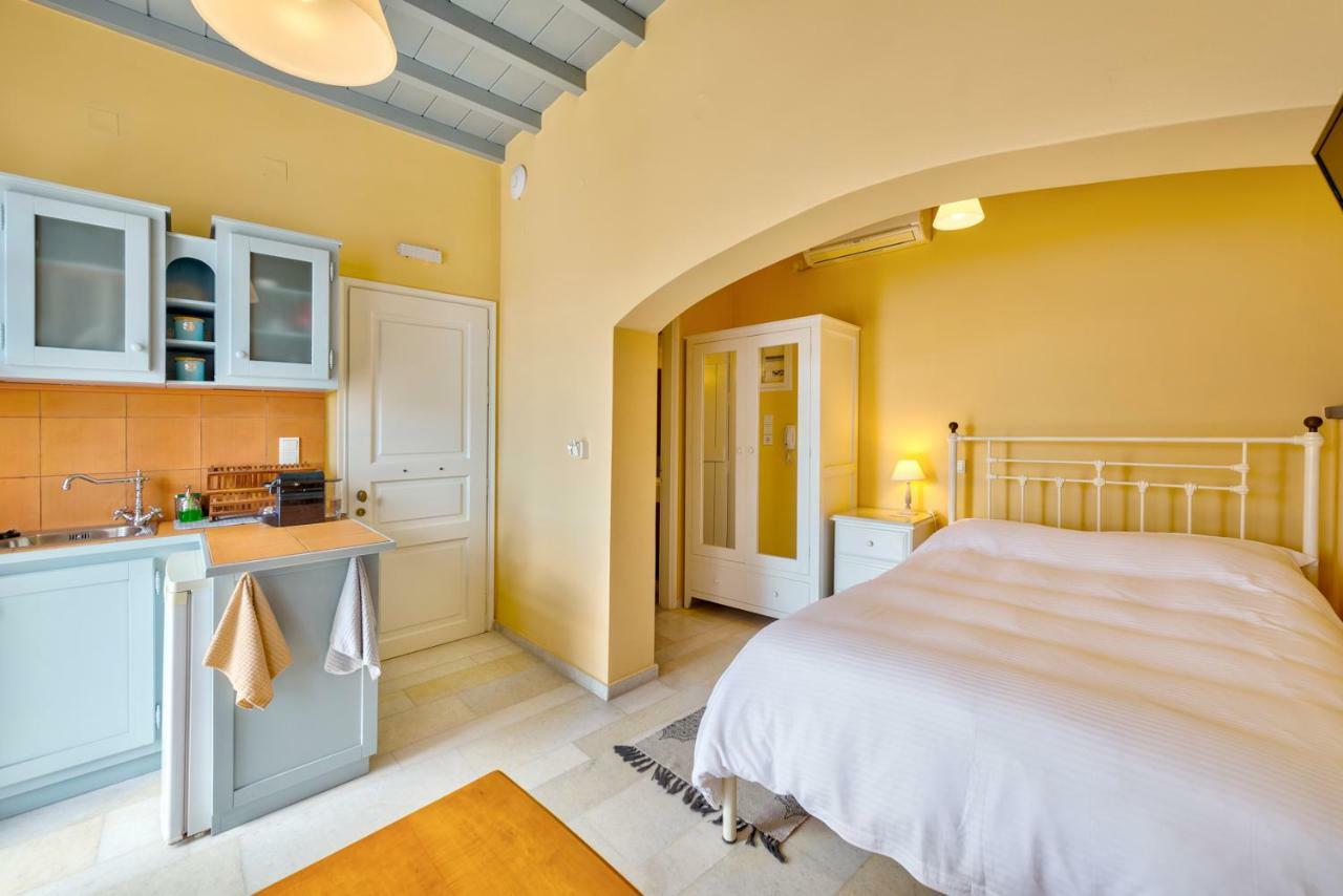 Island Of Luxury Apartments Ermoupoli Buitenkant foto